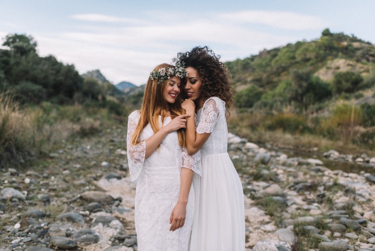 Pure and Simple Same Sex Wedding. Styled shoot in Spain.